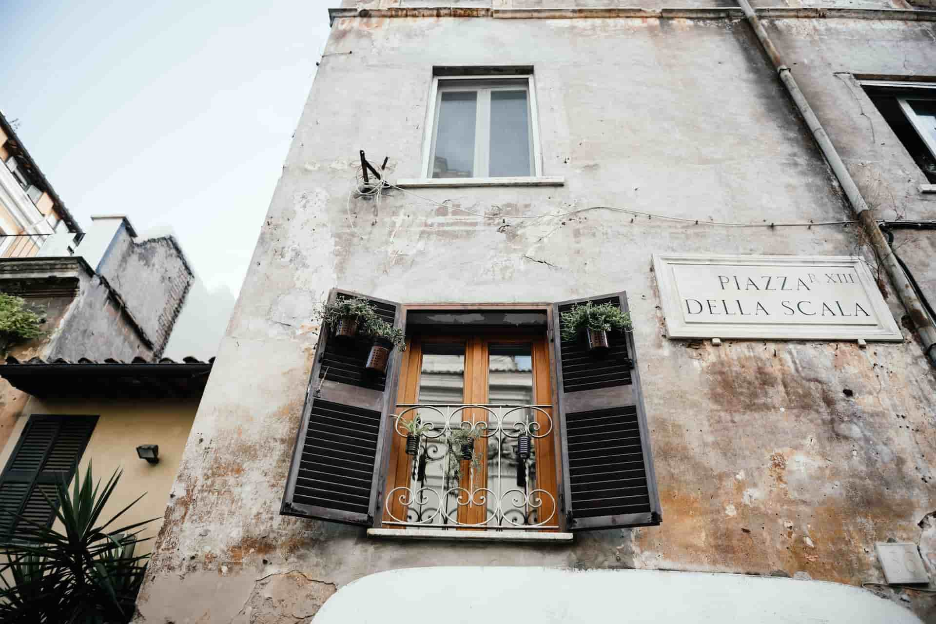 finestra palazzo antico roma errori vendere casa