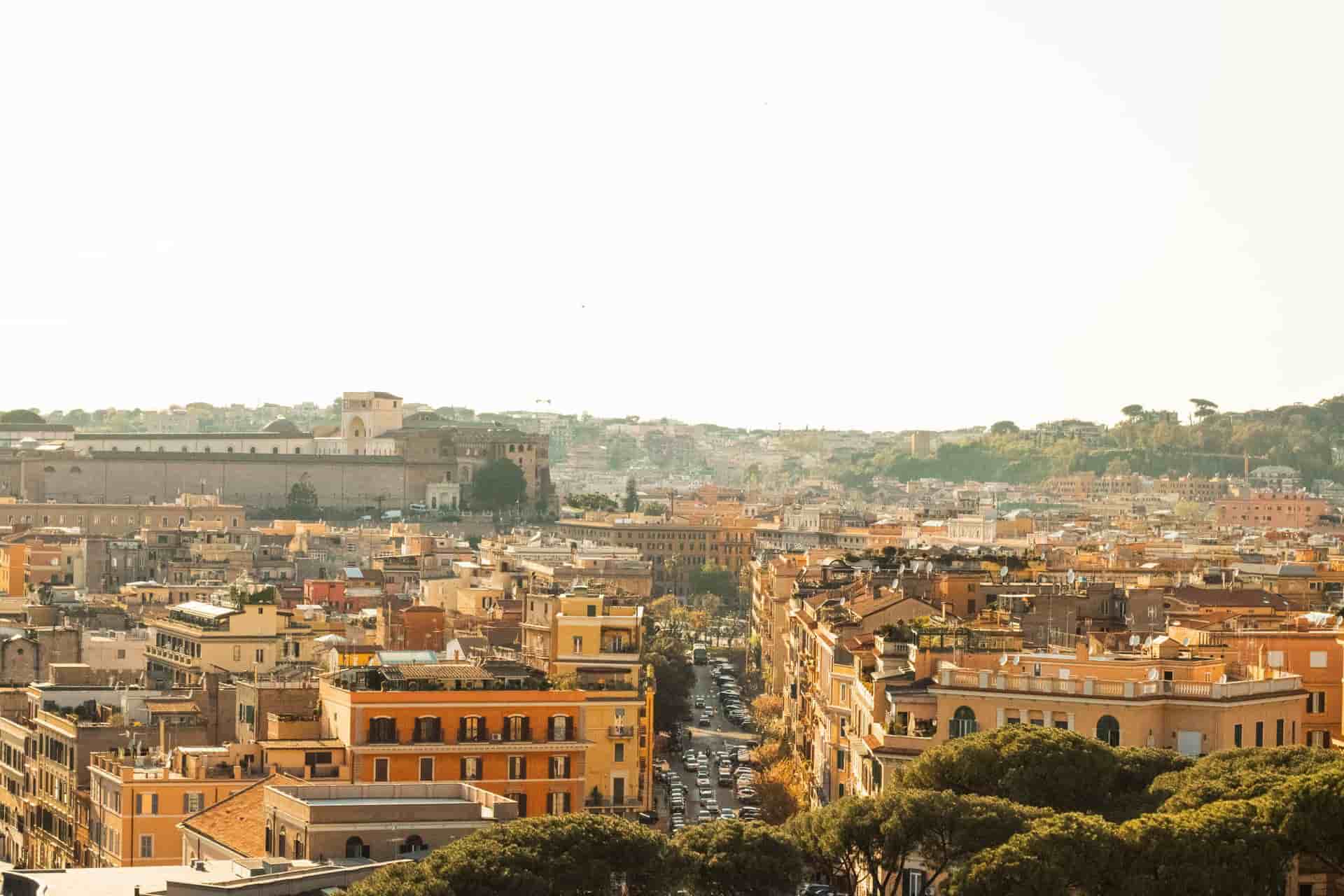 tetti e cielo di roma